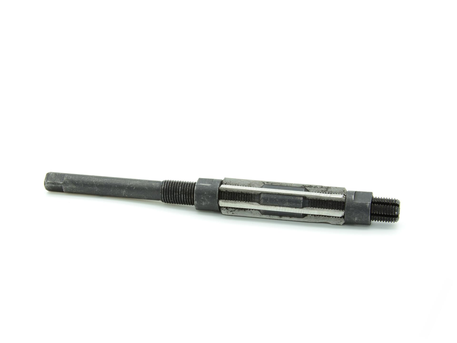 Nastaviteľný výstružník HSS 17-19 mm