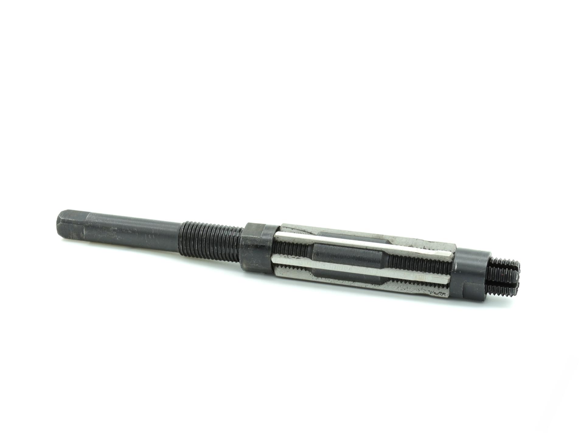 Nastaviteľný výstružník HSS 19-21 mm